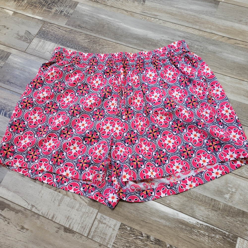 Large Crown & Ivy Kaleidoscope Print Lounge Shorts